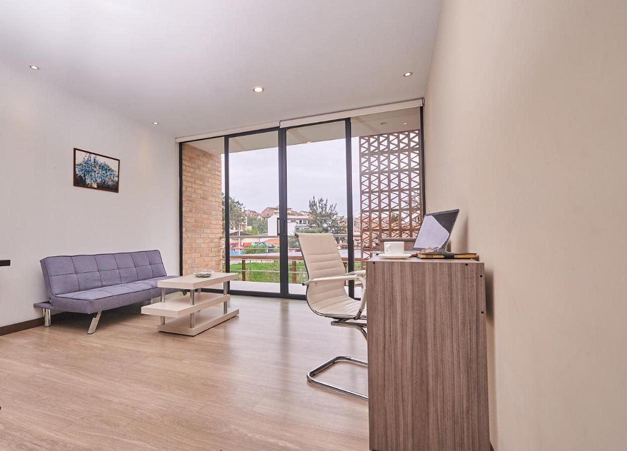 Hotel & Suites En Cuenca, Venue Batan Exterior foto