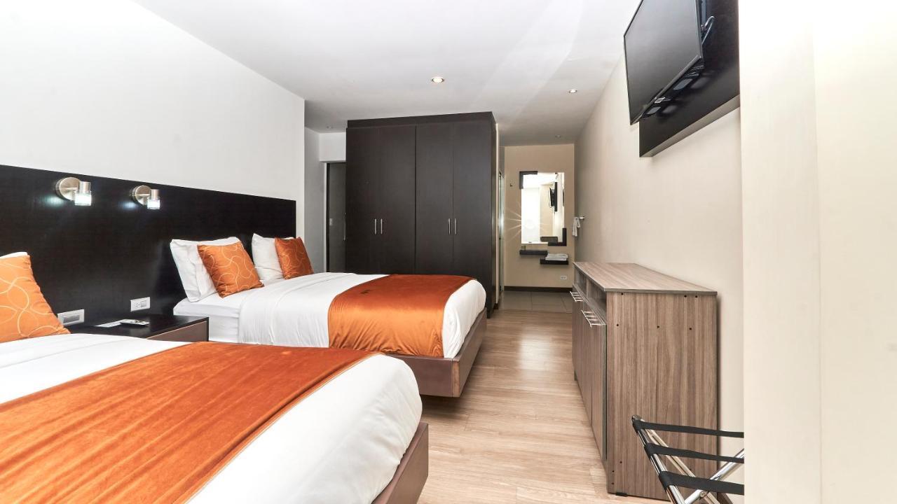 Hotel & Suites En Cuenca, Venue Batan Exterior foto