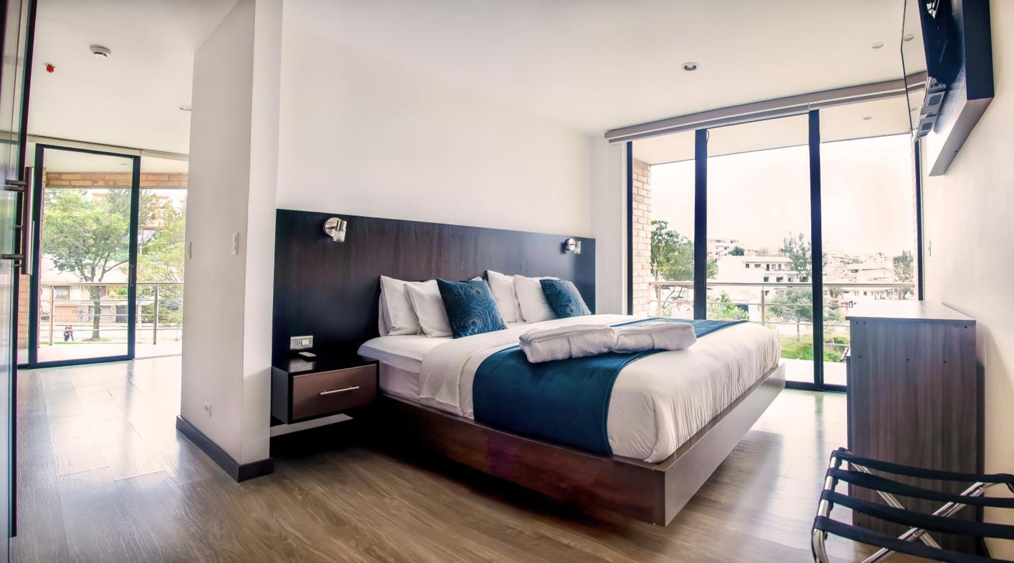 Hotel & Suites En Cuenca, Venue Batan Exterior foto